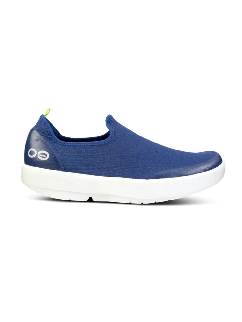 OOFOS – OOmg eeZee Low Recovery Shoes (Navy) – Women's 8